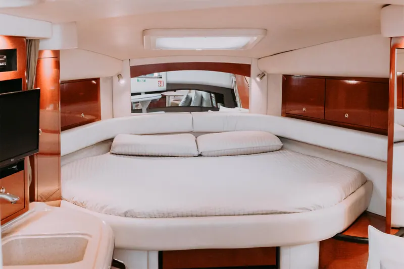 Sea Ray 375