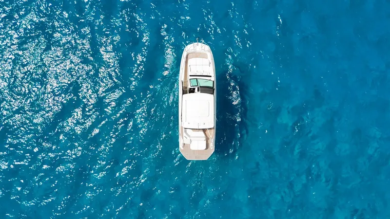 Sea Ray 320