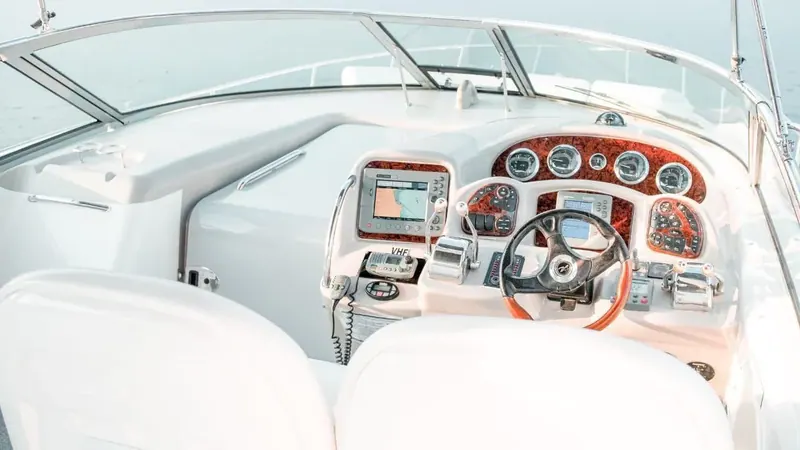 Sea Ray 375